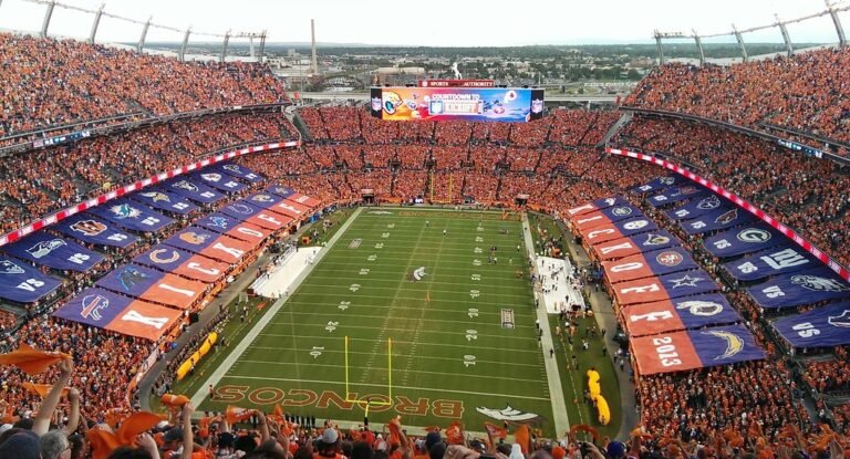 Broncos vs Ravens 2013 NFL KickOff