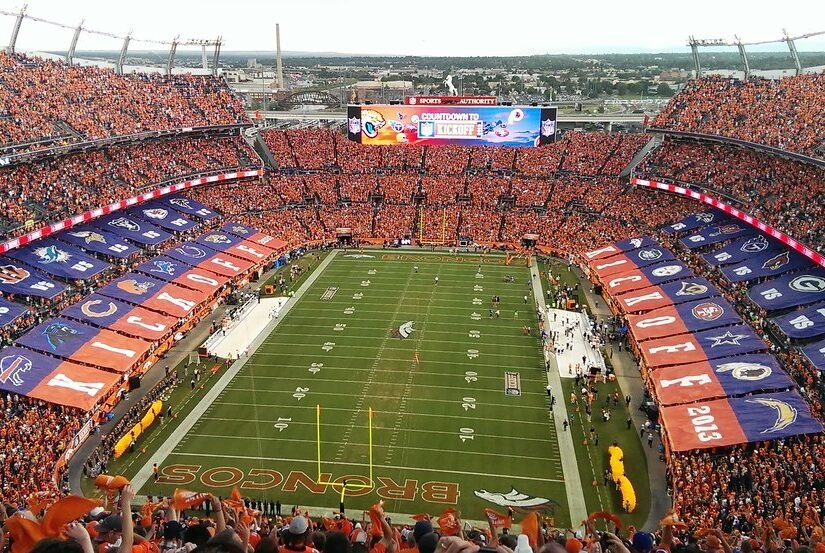 Broncos vs Ravens 2013 NFL KickOff