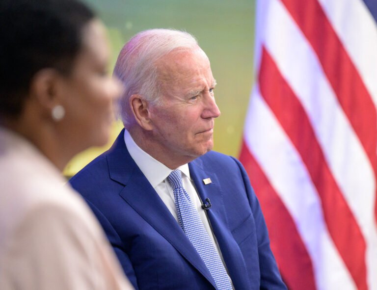 President Biden Previews Images from Webb Space Telescope (NHQ202207110018)