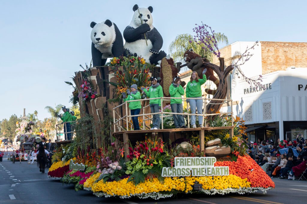 San Diego Zoo Wildlife Alliance Wins Top Honors at 136th Rose Parade for Historic Giant Panda Float 1 IMG_0544