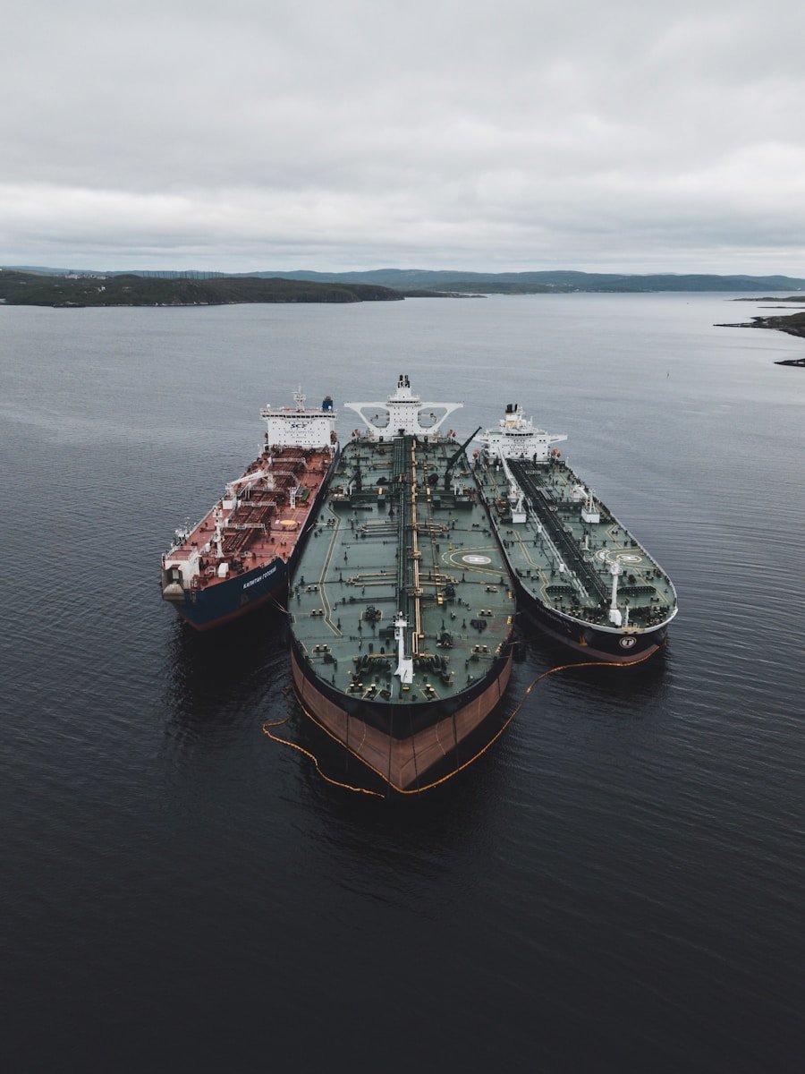 U.S. Treasury Intensifies Sanctions on Iran’s Shadow Fleet in Maximum Pressure Campaign 1 black and brown ships under cloudy sky