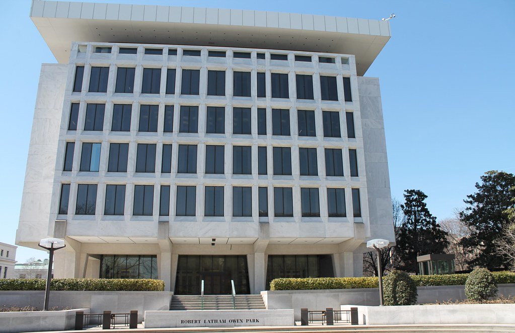 Former Banco Popular Employee Barred from Banking Industry Following Embezzlement Conviction 1 10a.FRB.MartinBuilding.NW.WDC.10March2013
