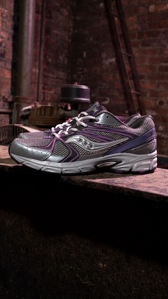 580x1031Saucony SMU Q1 2026 No Logo Story Post2 copy